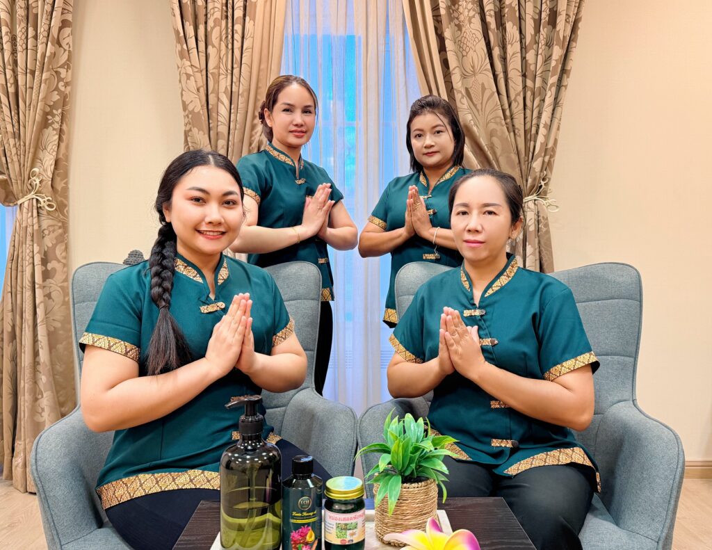 Thai massafe therapists